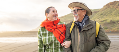 Travelling couple exploring New Zealand
