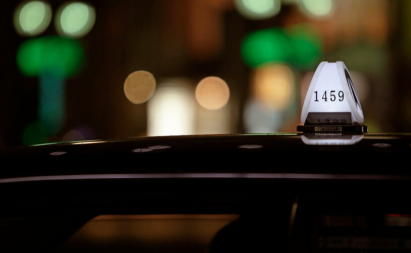 6 top travel hacks for avoiding scams CoverMore Australia