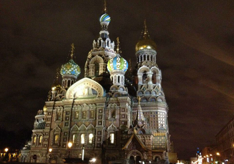 Photo of the Church of the Savior on Spilled Blood at night