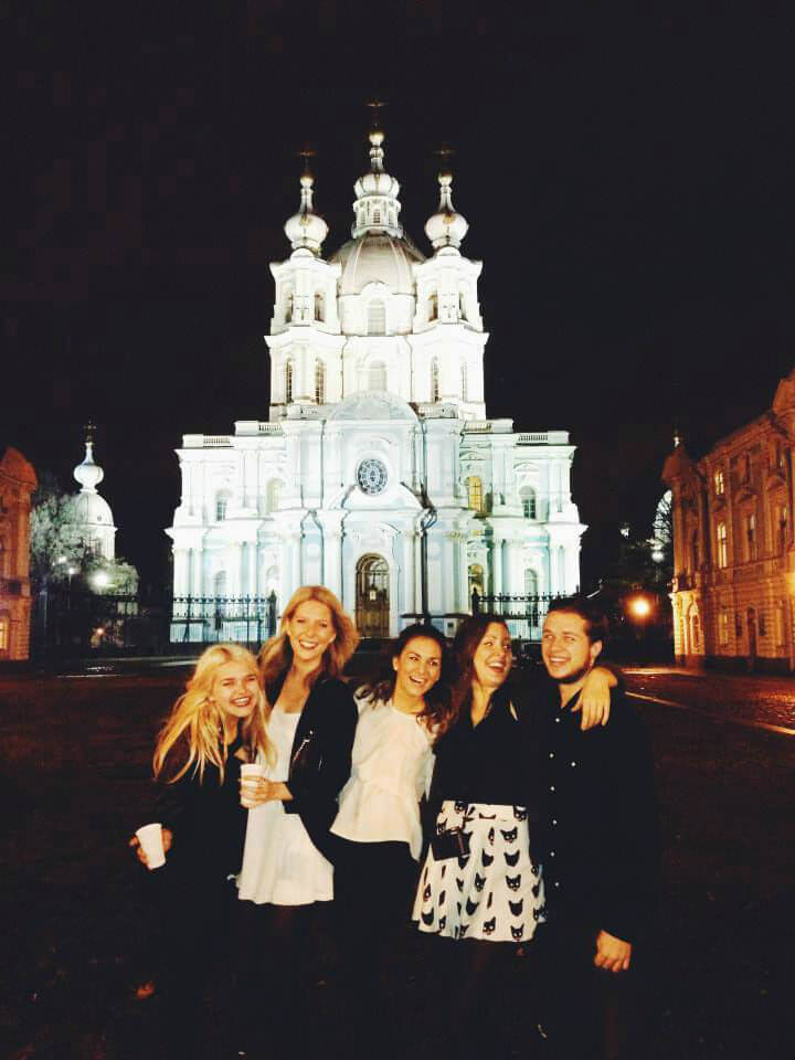 Photo of PIa and her friends in Russia