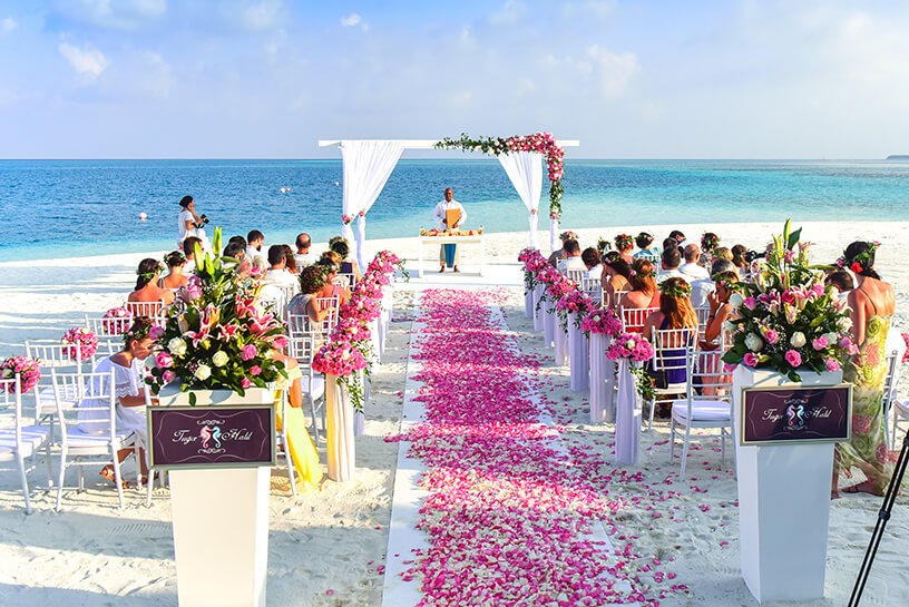 beach wedding aisle 