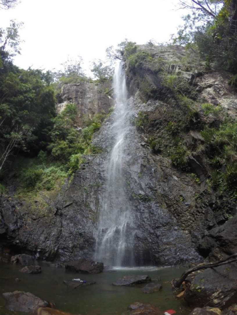 The last part of the trip brings you to the largest waterfall in the Twin Falls Circuit. 