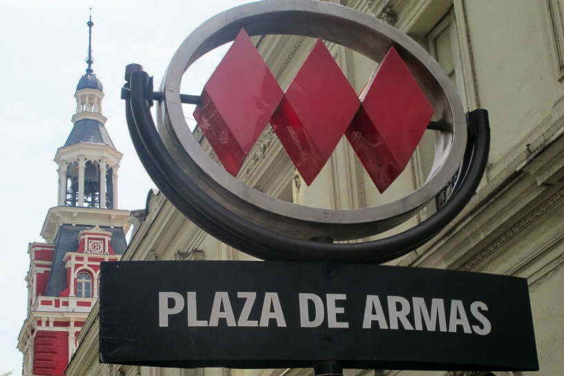 Photo of the Plaza de Armas in Santiago, Chile