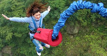 female bungee jumping