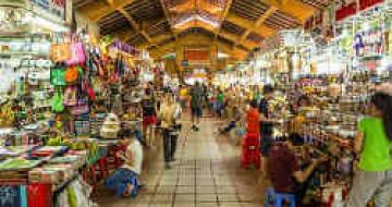 Thumbnail image from inside Báº¿n ThÃ nh Market, Ho Chi Minh City