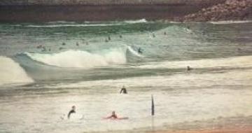 Thumbnail image of surfers at San Sebastian