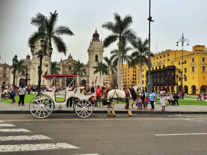 Exploring the central part of Lima's city